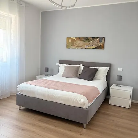 Sweet Family 1 * Udine